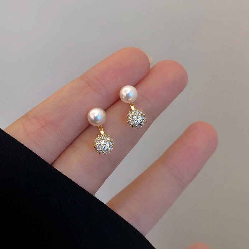 2024 Boucles d'oreilles en perles à la mode coréenne, avec un tempérament simple et polyvalent